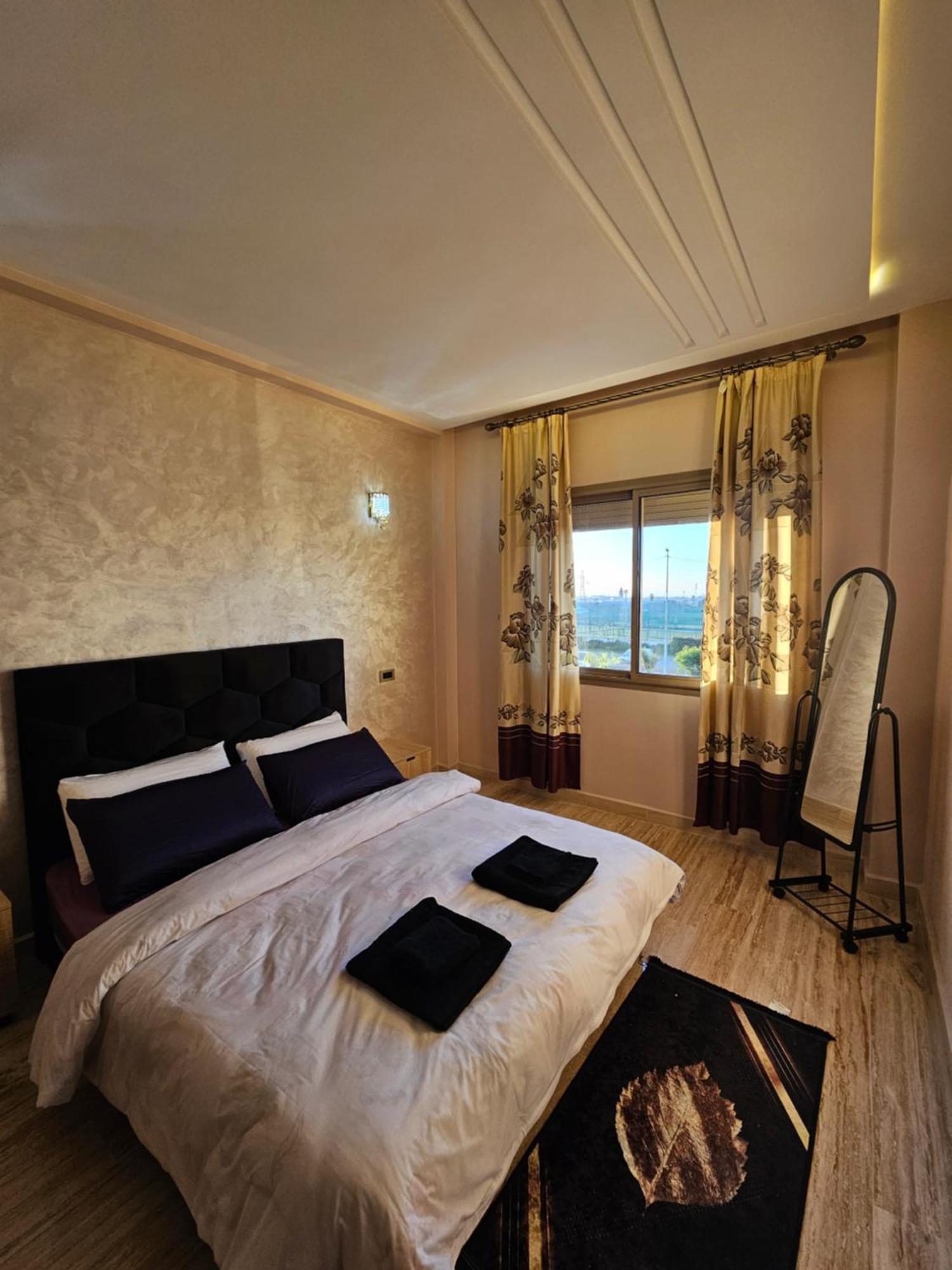 Mia Appartement N1 - Elegance, Confort Et Serenite Касабланка Экстерьер фото